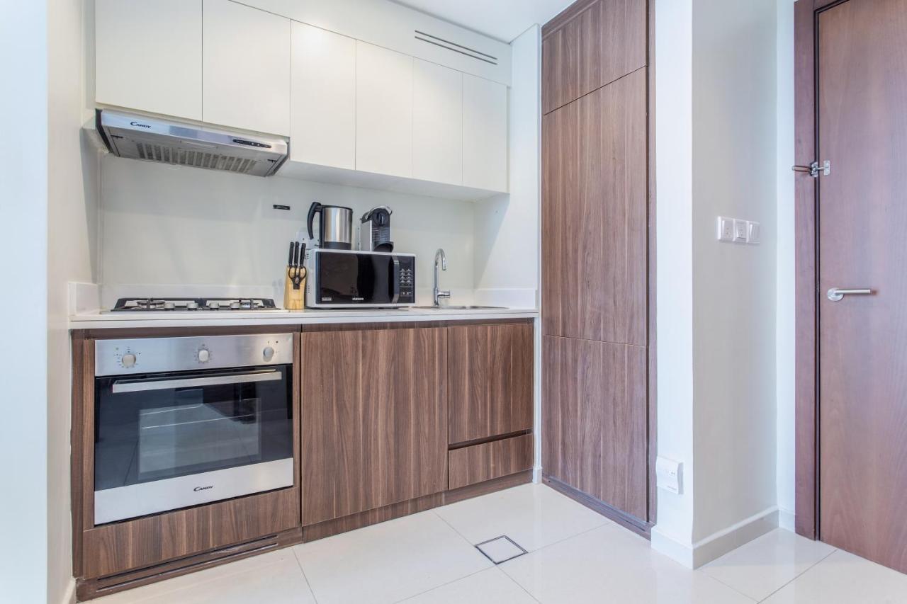 دبي Reva Residences - One Bedroom Apartment By The S Holiday Homes المظهر الخارجي الصورة