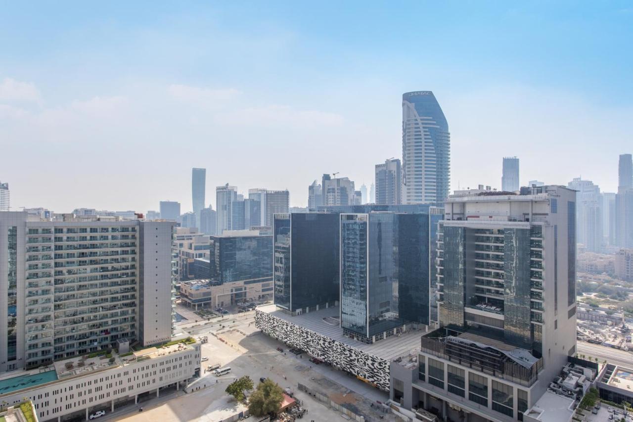 دبي Reva Residences - One Bedroom Apartment By The S Holiday Homes المظهر الخارجي الصورة