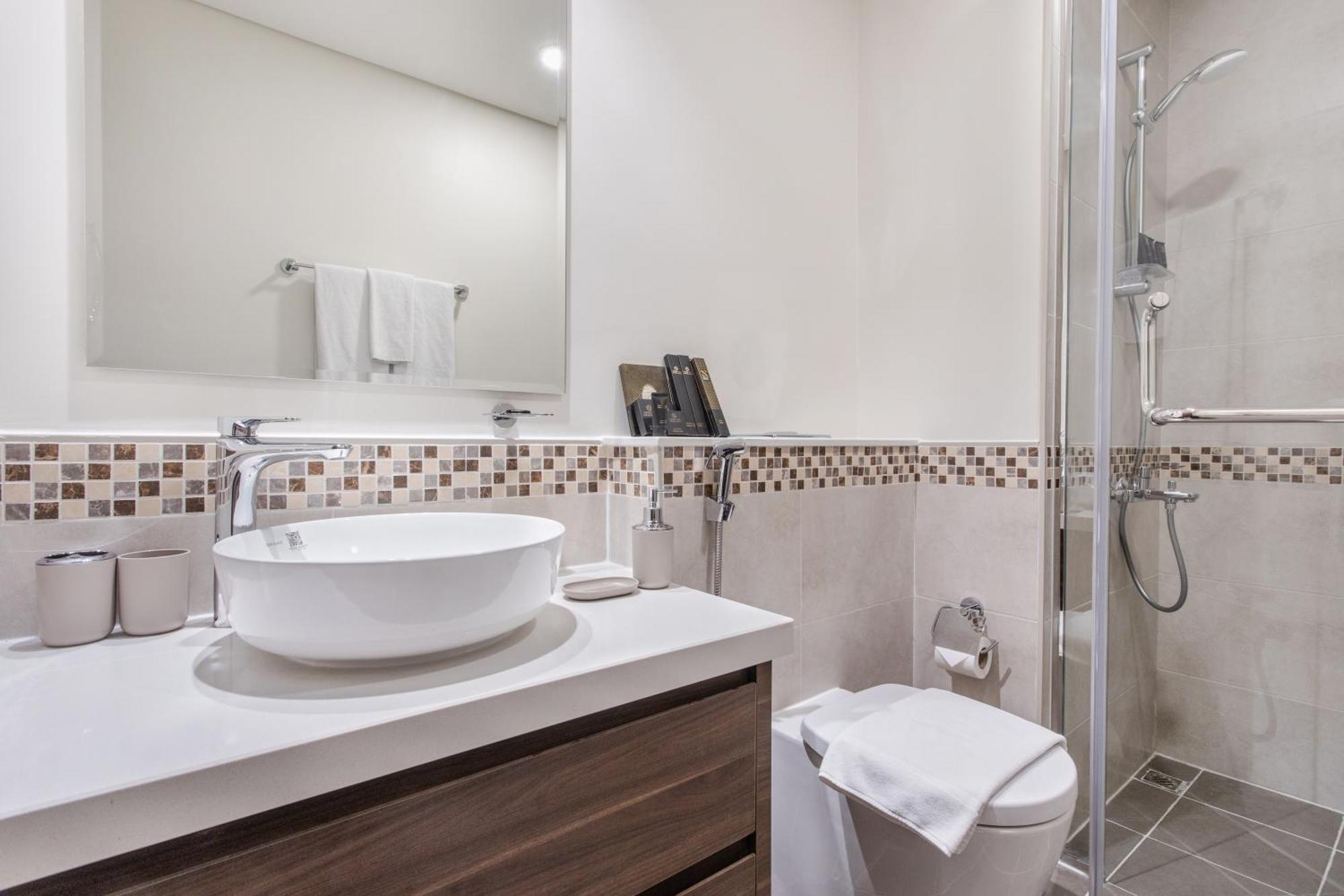 دبي Reva Residences - One Bedroom Apartment By The S Holiday Homes المظهر الخارجي الصورة